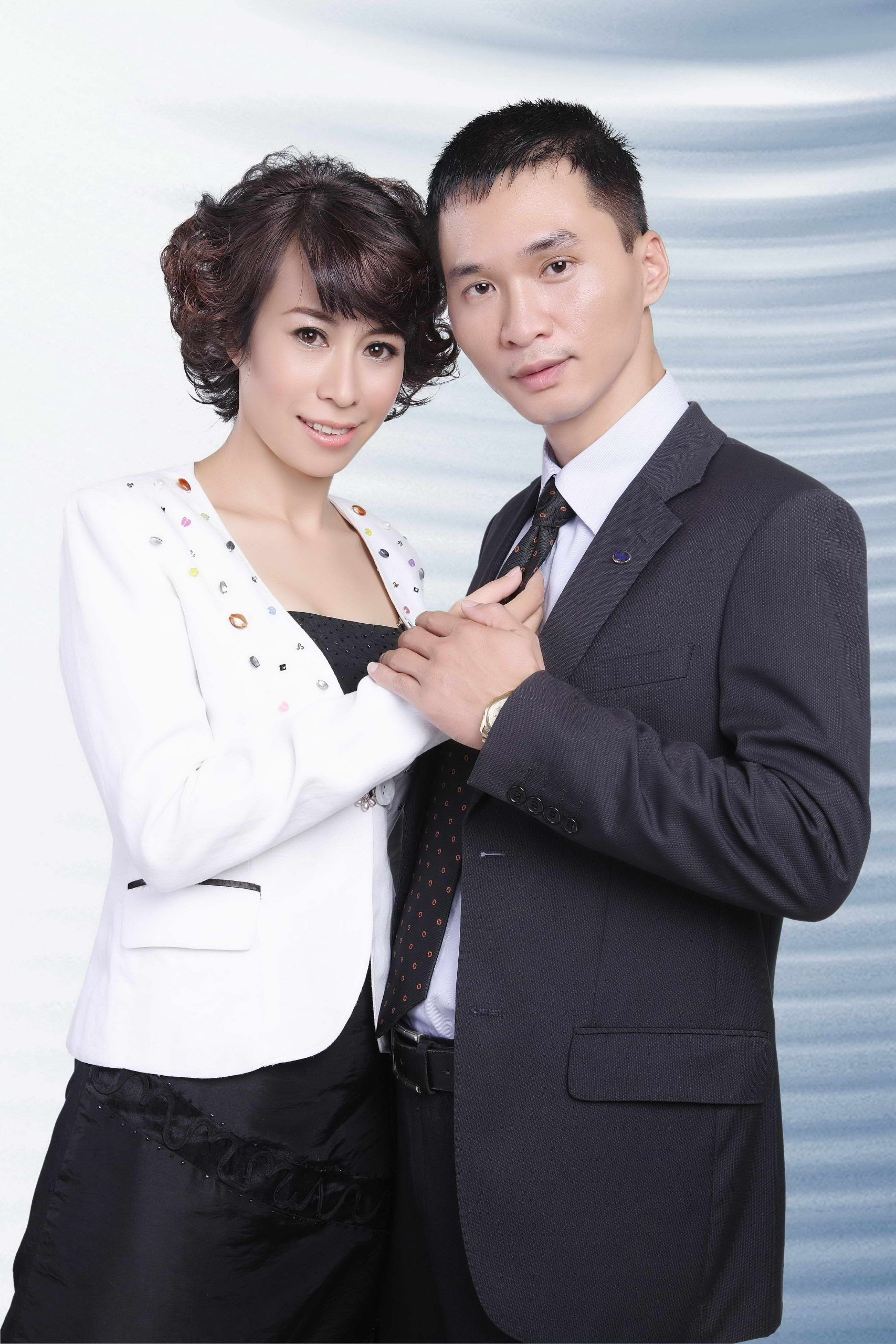 Chủ tịch Excellent FCA Triple Diamond Trần Phạm Bình & Nguyễn Thị Việt Nga